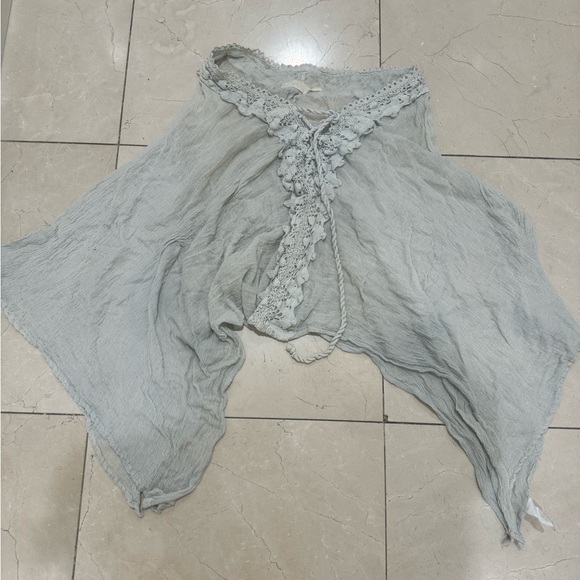 Jens pirate booty top/coverup - Picture 3 of 3